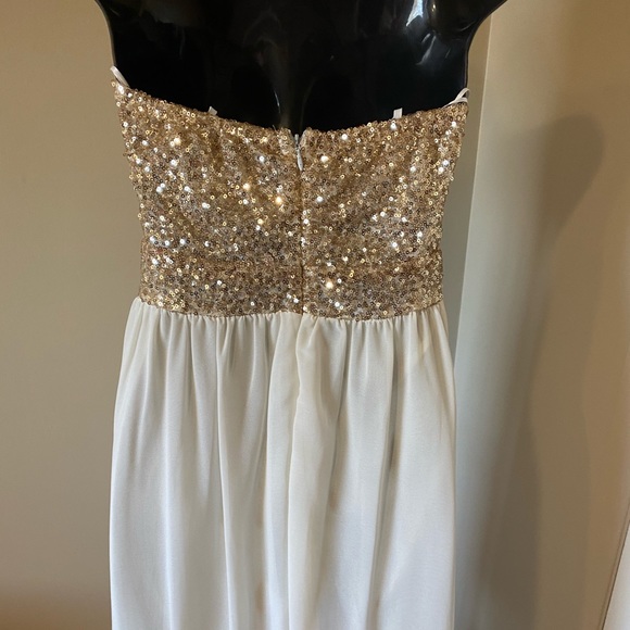 Dress - Picture 8 of 15